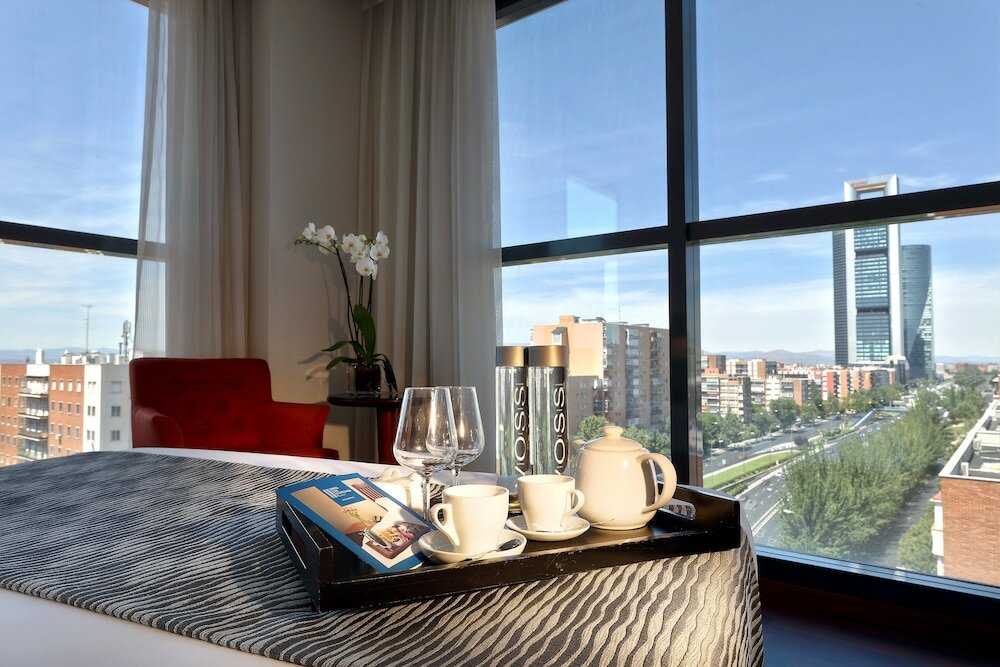 Фото Crisol Vía Castellana