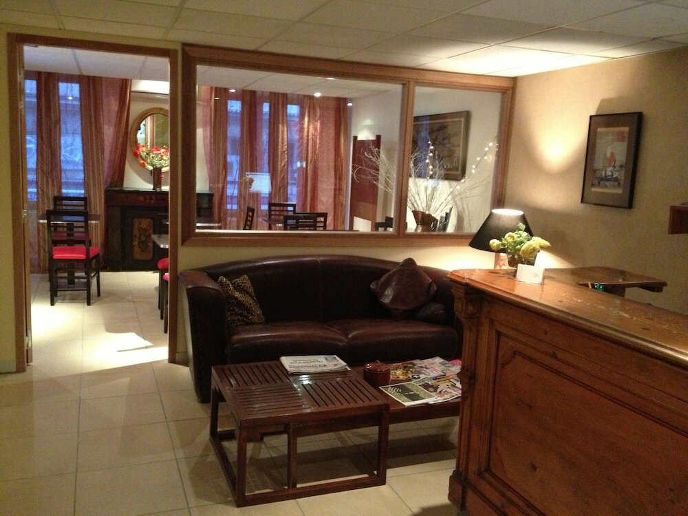 Фото Hotel Du Sud Vieux Port 