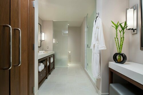 Гостиница The Bicycle Hotel & Casino в Дауни