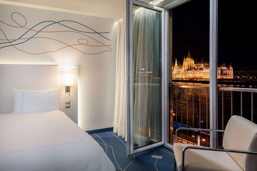 Фото Park Plaza Budapest