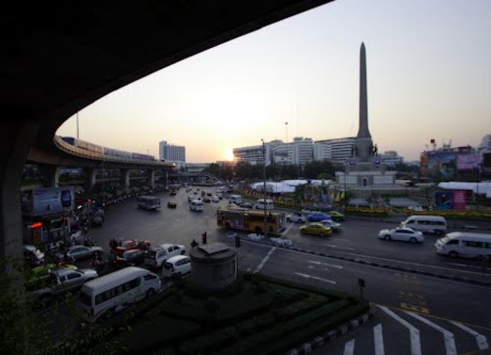 Фото Maitria Mode Sukhumvit 15 Bangkok