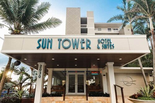 Внешний вид отеля Sun Tower Hotel & Suites on the Beach в Форт-Лодердейле, фото 3