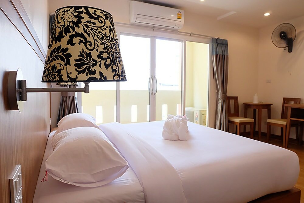 Фото D Hotel Pattaya