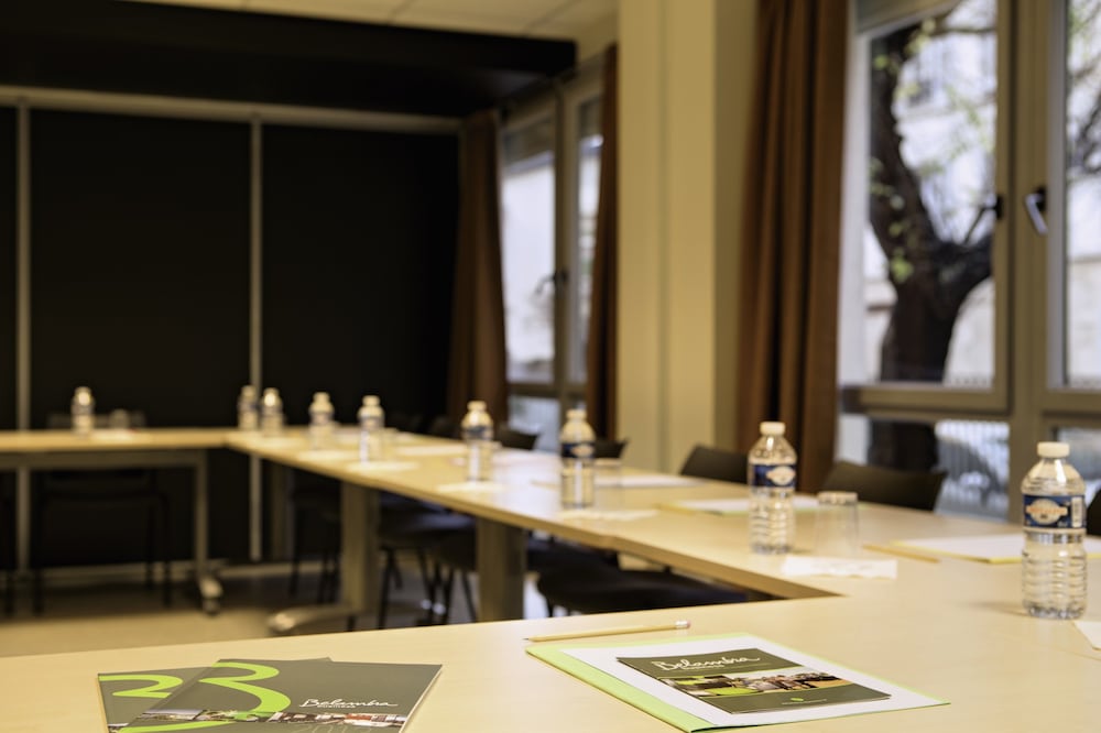 Фото Hotel Le Magendie