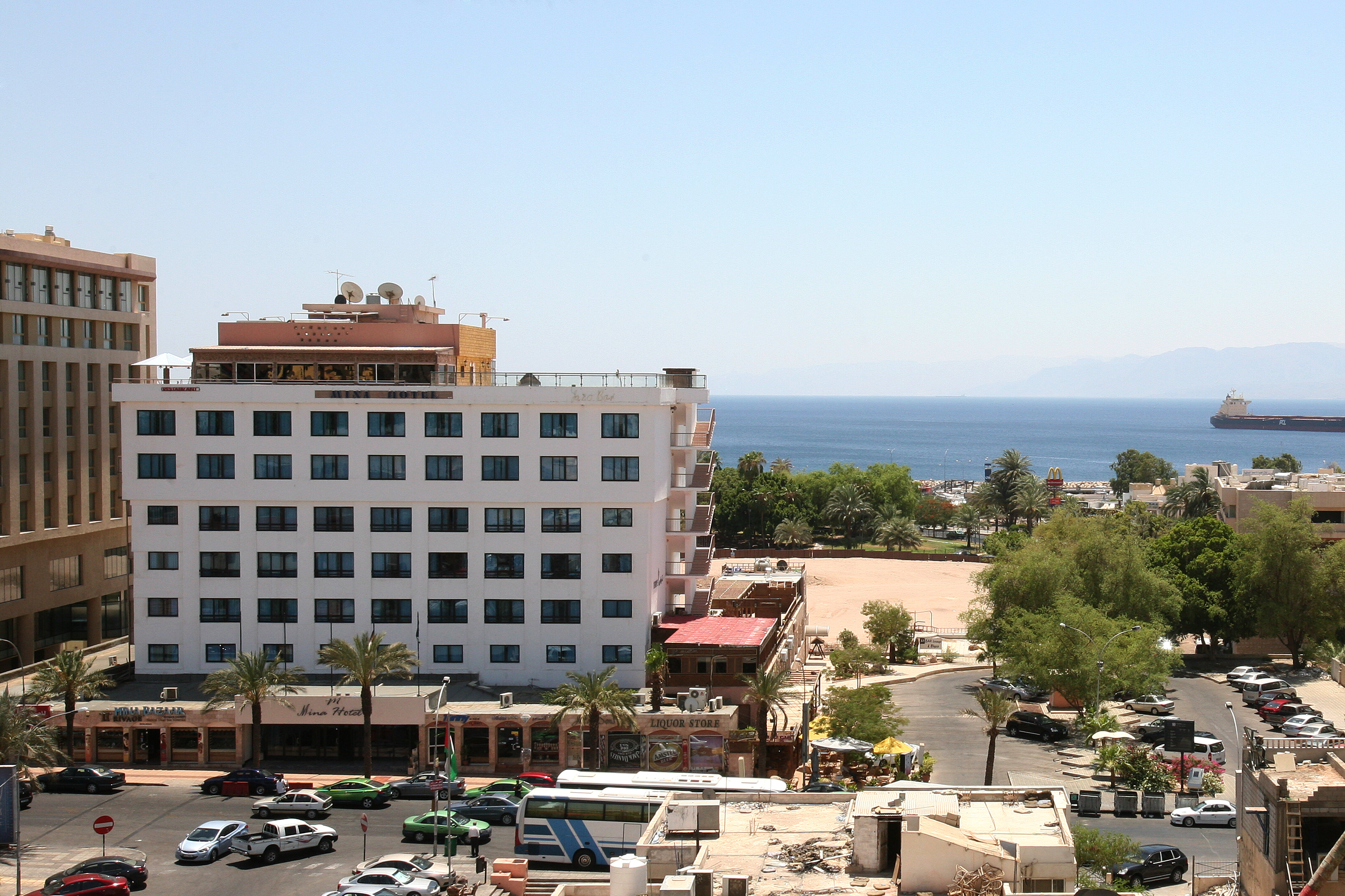 Фото Hotel Golden Tulip Aqaba Red Sea