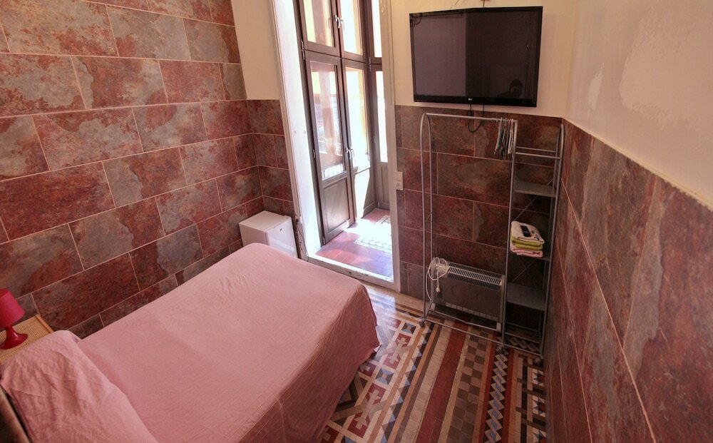 Фото Lenin Hostel Barcelona