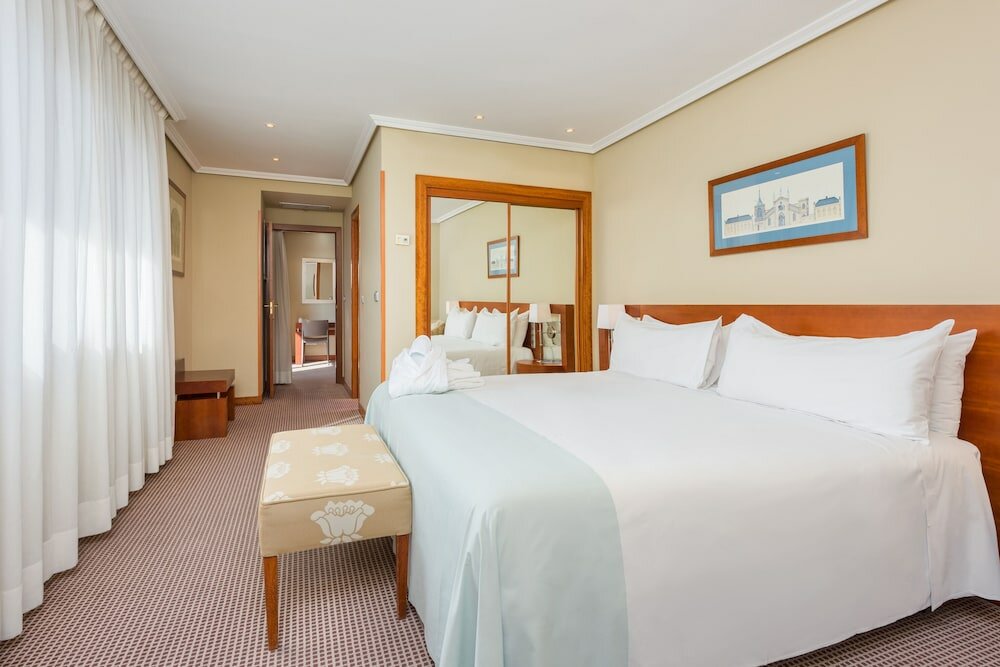 Фото Hotel Madrid Alameda Aeropuerto Affiliated by Melia