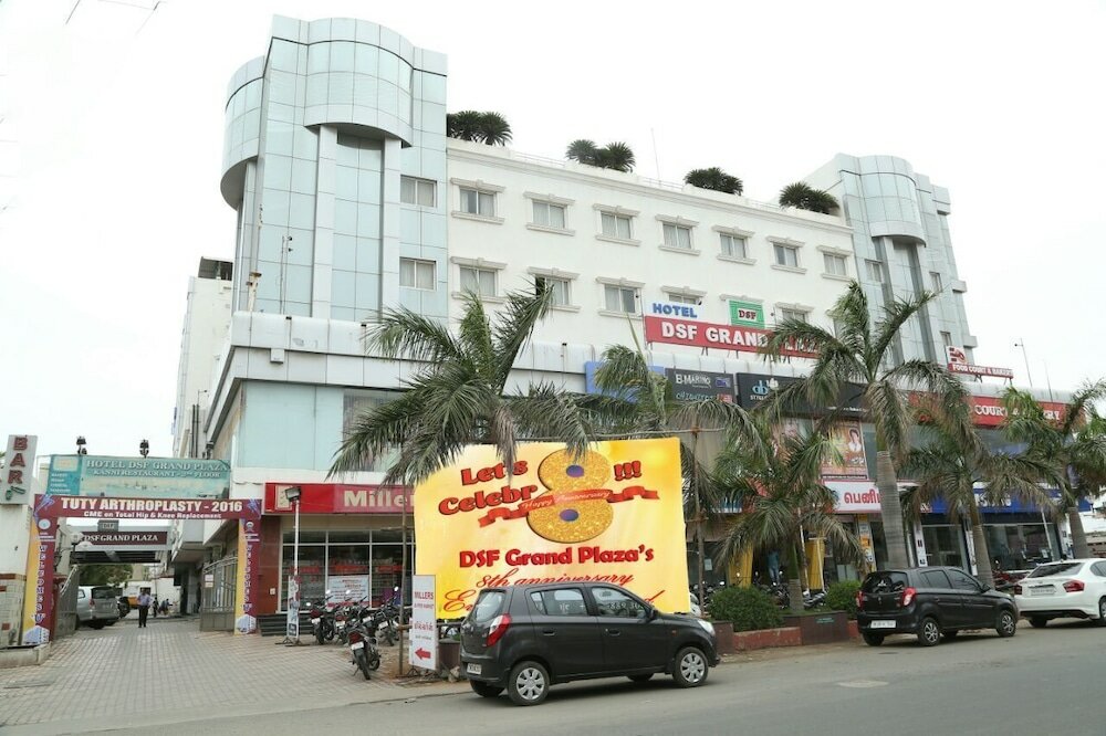 Фото Hotel Dsf GRand PLazas