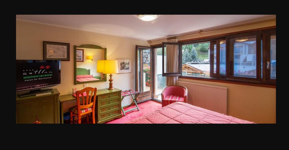 Фото Hotel Rutllan & SPA