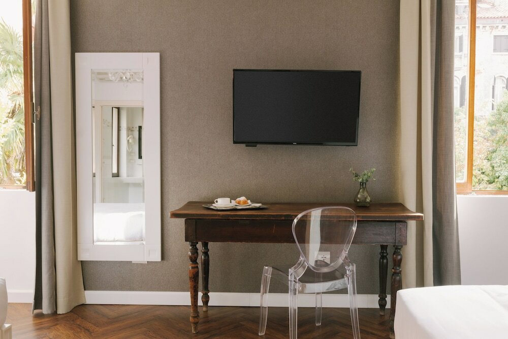 Фото Ih Hotels Venezia Salute Palace