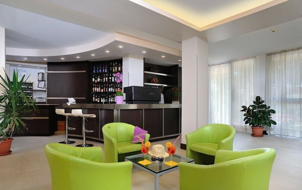 Фото Hotel Oceanic