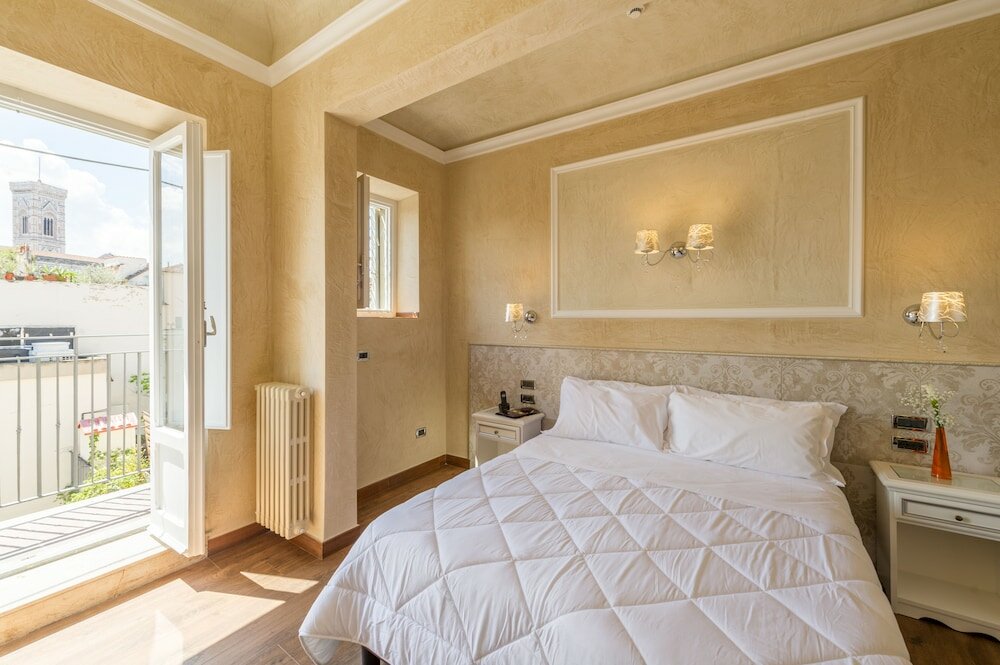 Фото Hotel California