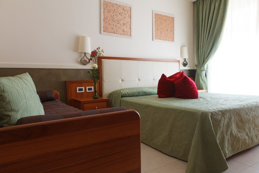 Фото 119505796524