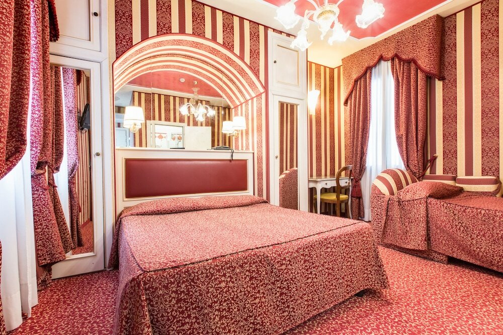 Фото Hotel Alcyone