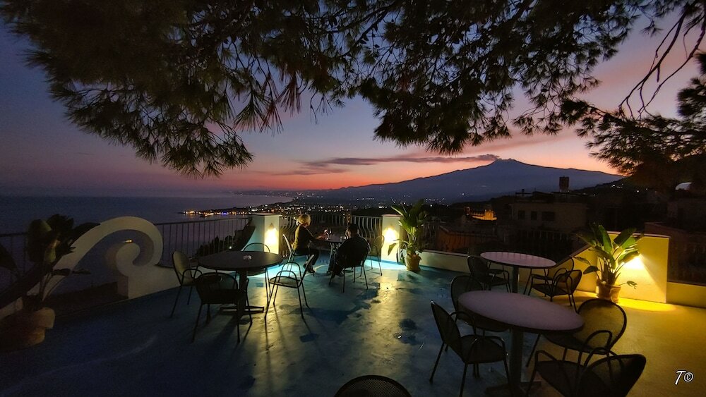 Фото Hotel Vello d'Oro