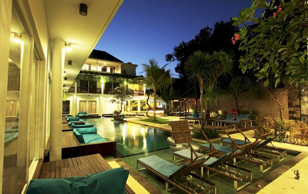 Фото Aquarius Star Hotel