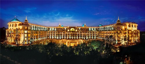 Внешний вид отеля The Leela Palace Bengaluru в Бангалоре, фото 1