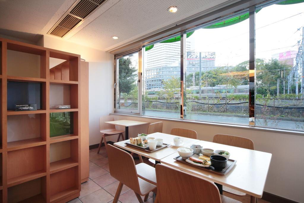 Фото Shin-Osaka Station Hotel Annex	