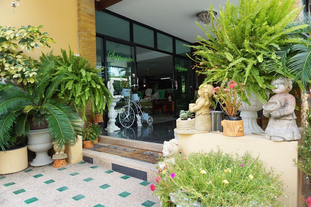 Фото Suppamitr Villa Hotel