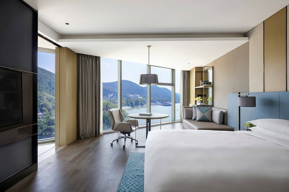 Фото Xuzhou Marriott Hotel Lakeview