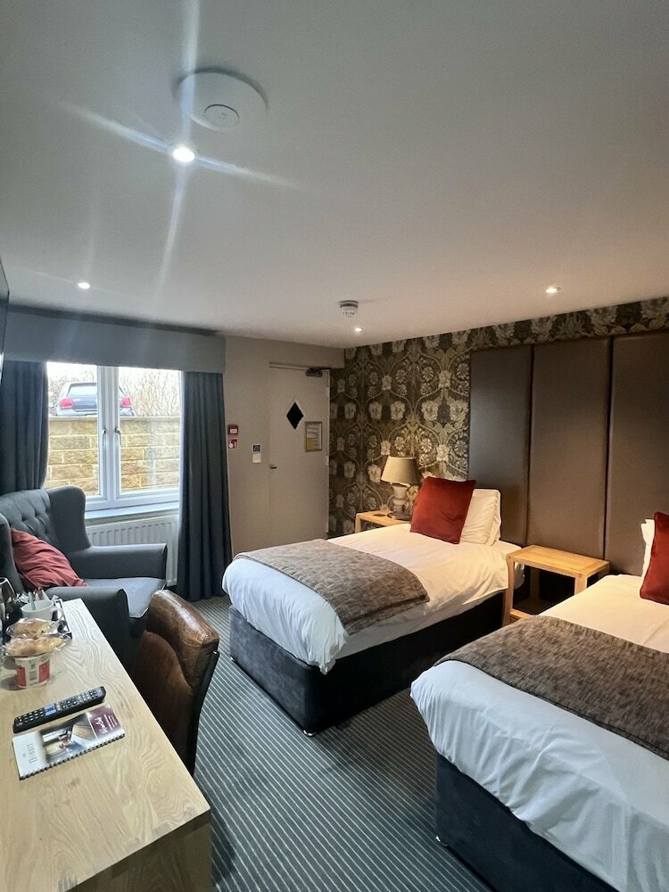 Hotel New Hobbit Hotel, England, photo