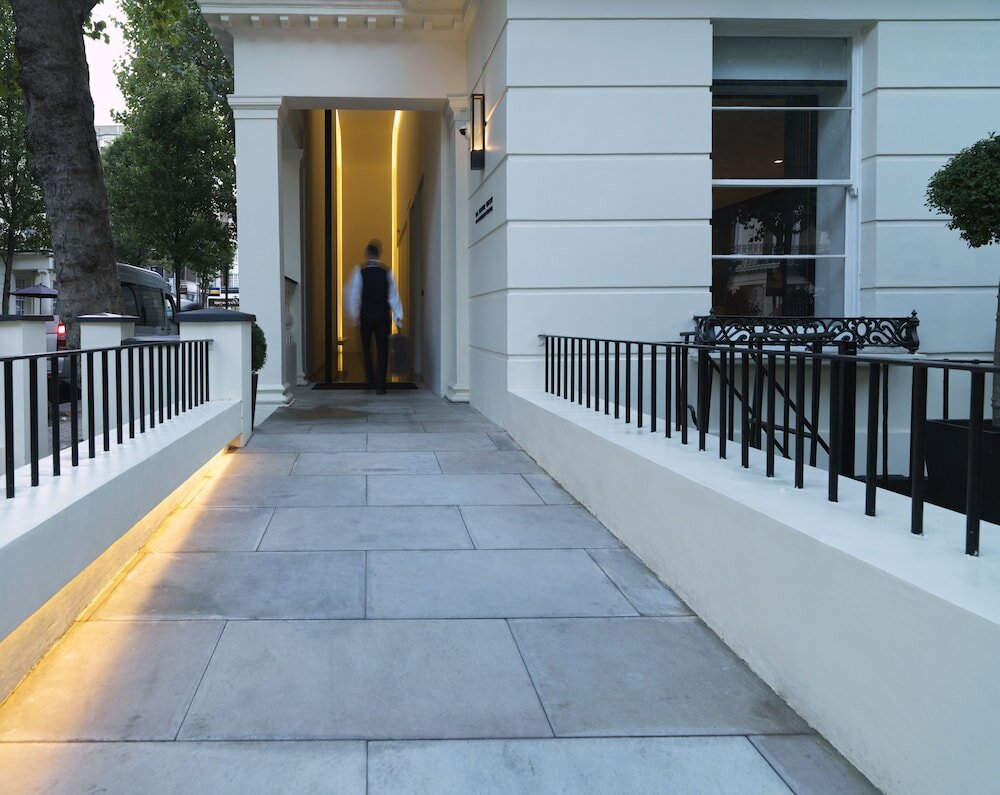 Фото La Suite West - Hyde Park