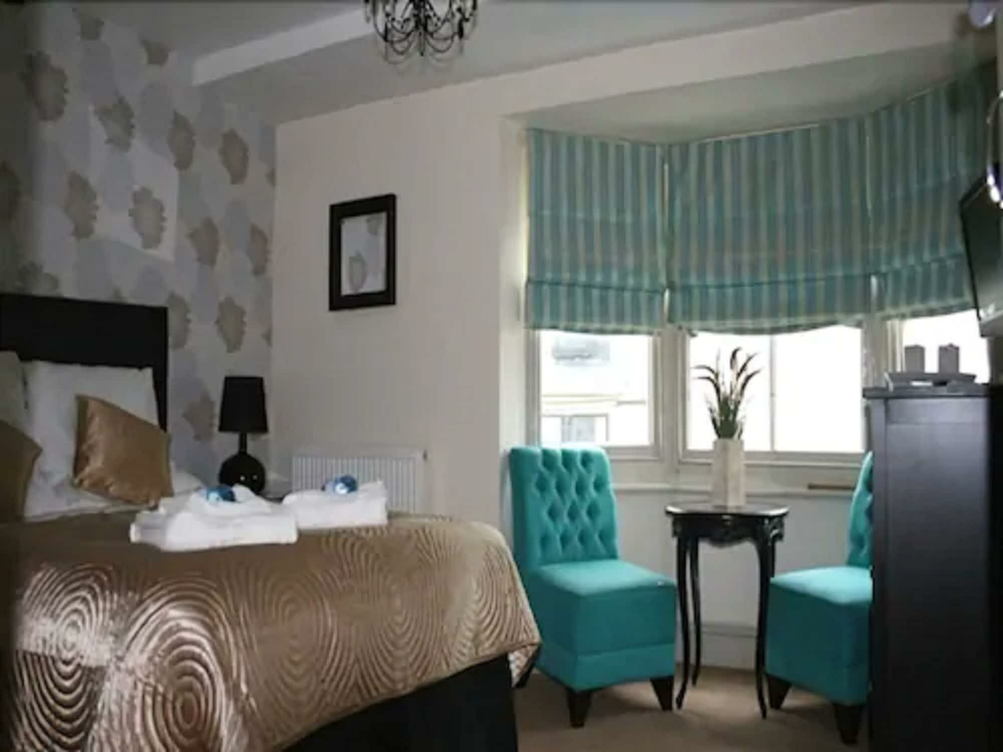 Фото Grand Pier Guest House