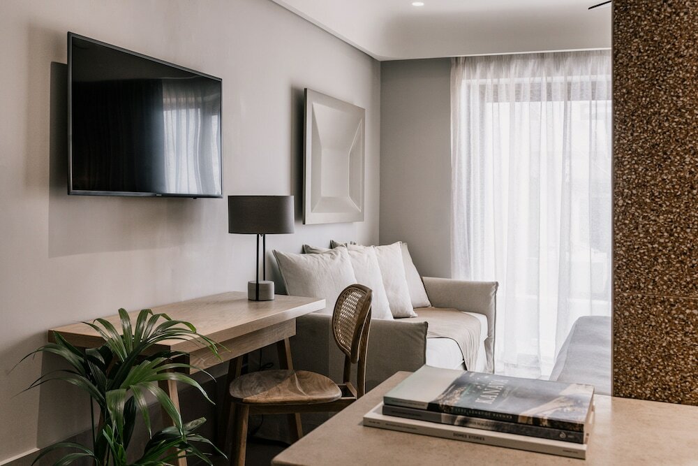 Фото Paralos Venus Suites - Adults Only