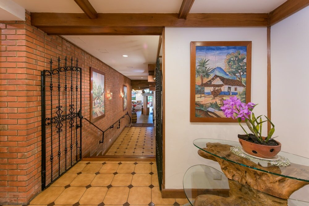 Фото Hotel Bougainvillea San José