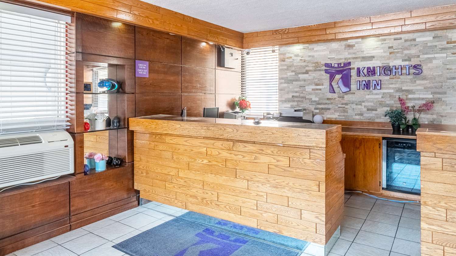 Фото Knights Inn North Bay