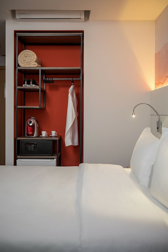 Фото Intercity Porto Alegre Cidade Baixa