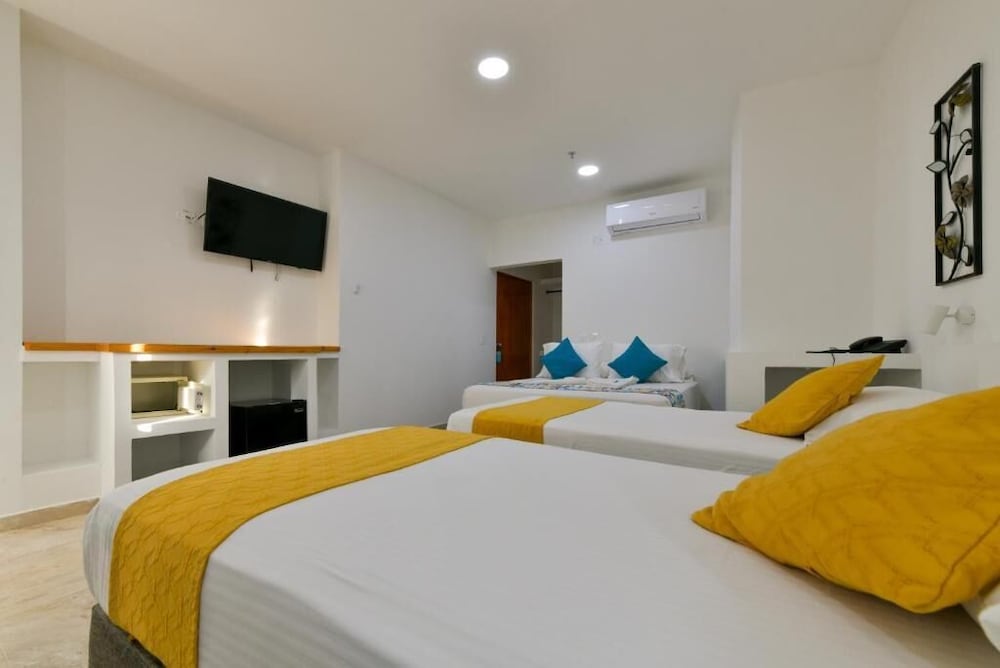 Фото отеля 3