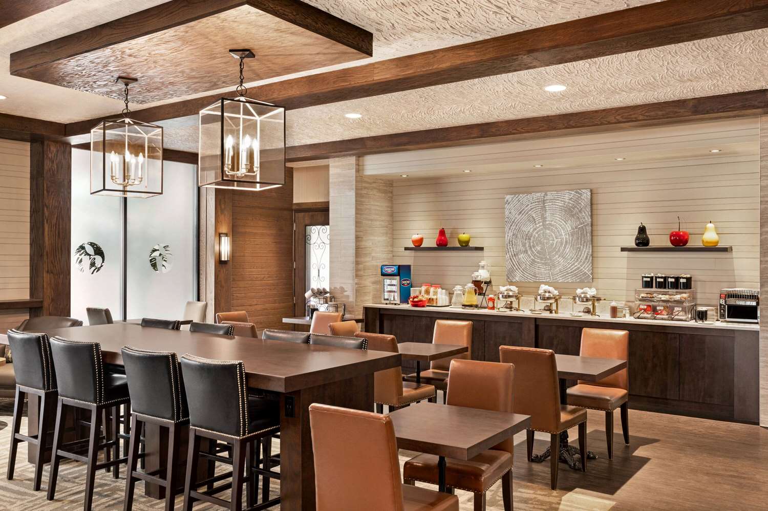 Фото Ramada by Wyndham Cornwall