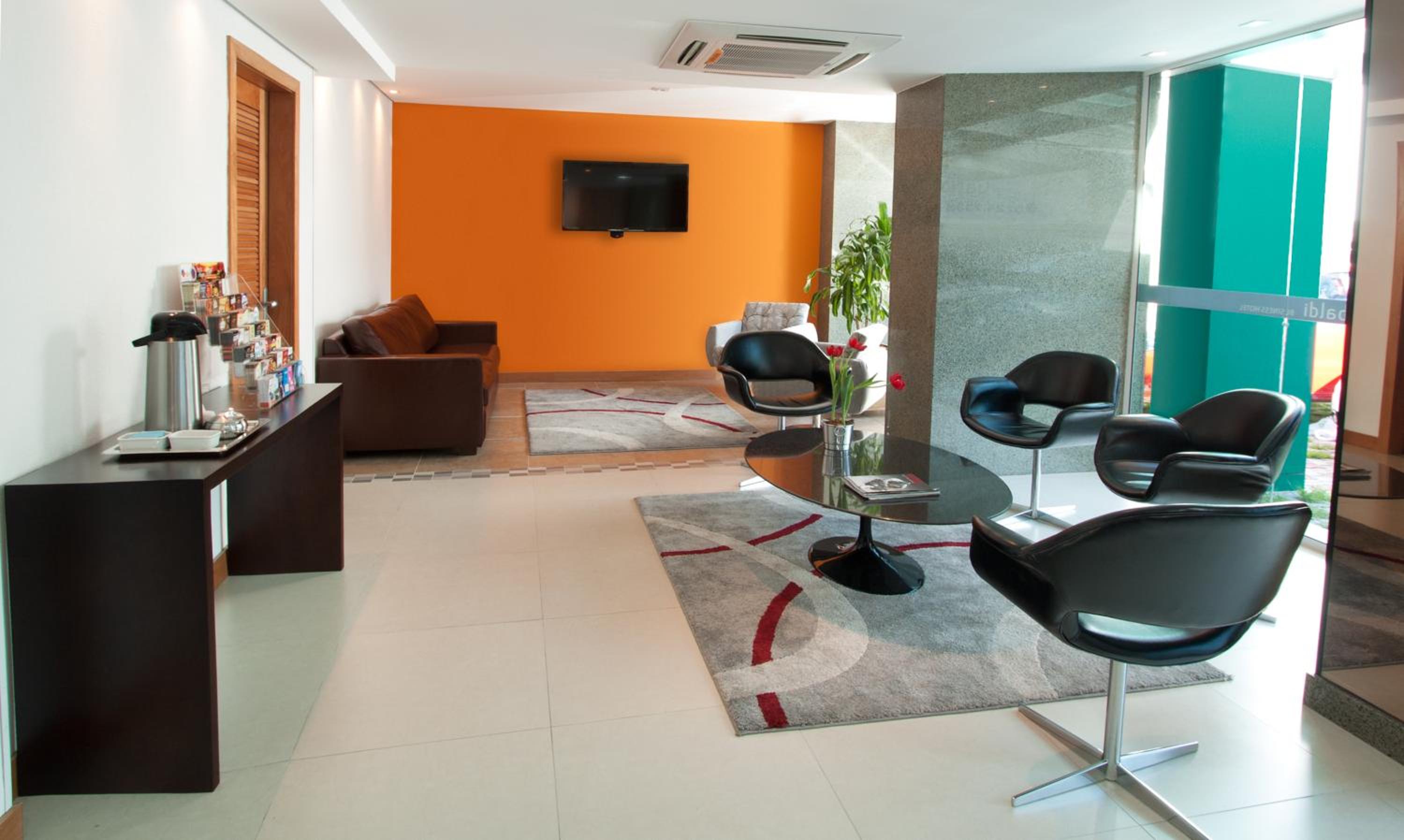 Фото Garibaldi Business Hotel