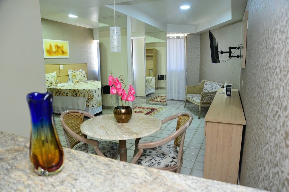 Фото Golden Park Hotel