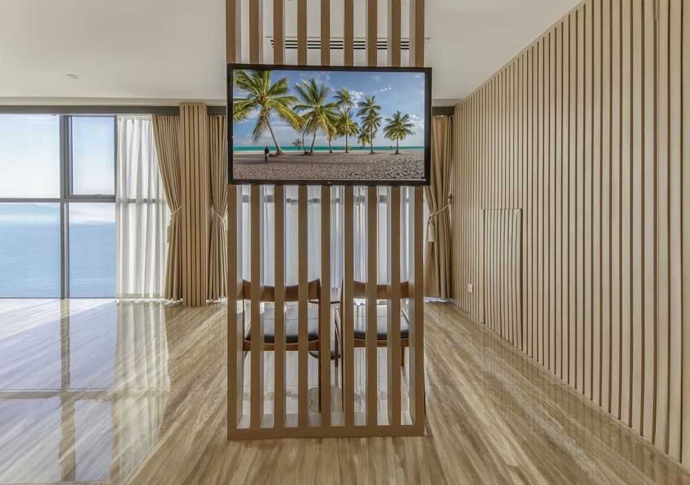 Фото Emerald Bay Hotel and SPA Nha Trang