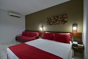 Littoral Hotel (State of Paraiba, João Pessoa, Avenida Cabo Branco), hotel