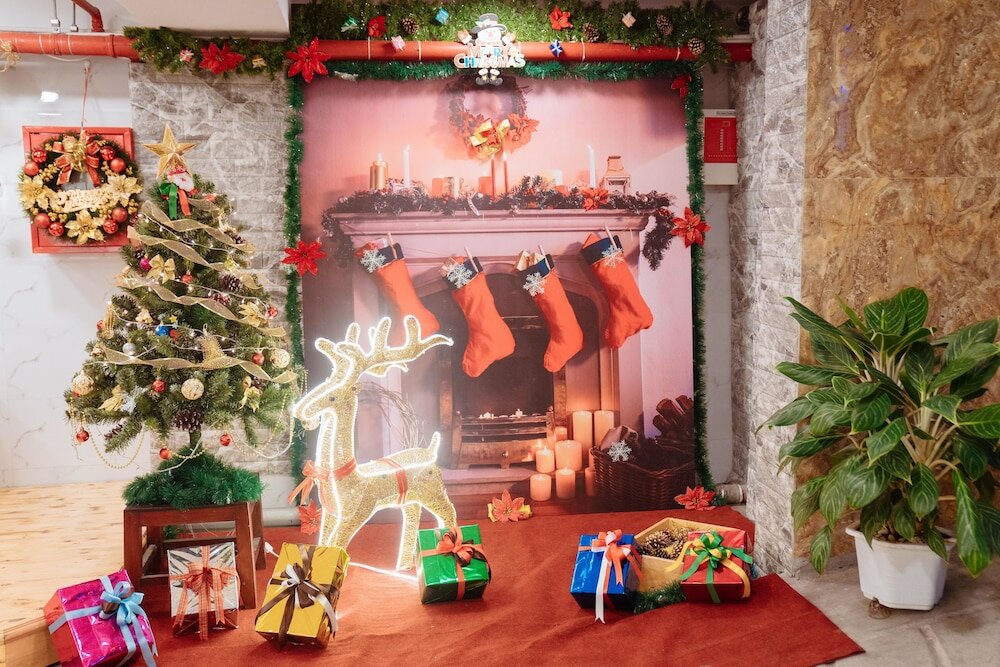 Фото Honeymoon Hotel & Apartment