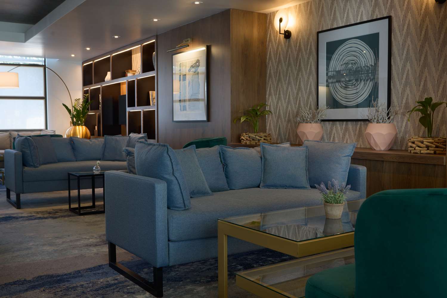 Фото DoubleTree by Hilton London ExCeL