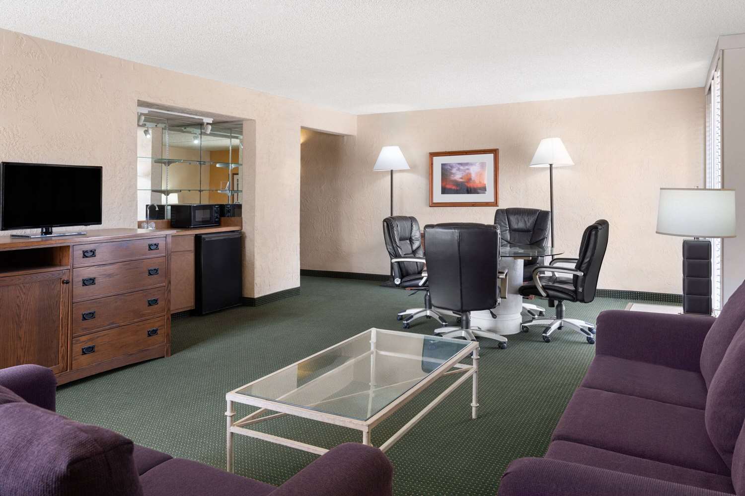 Фото Ramada by Wyndham Tucson