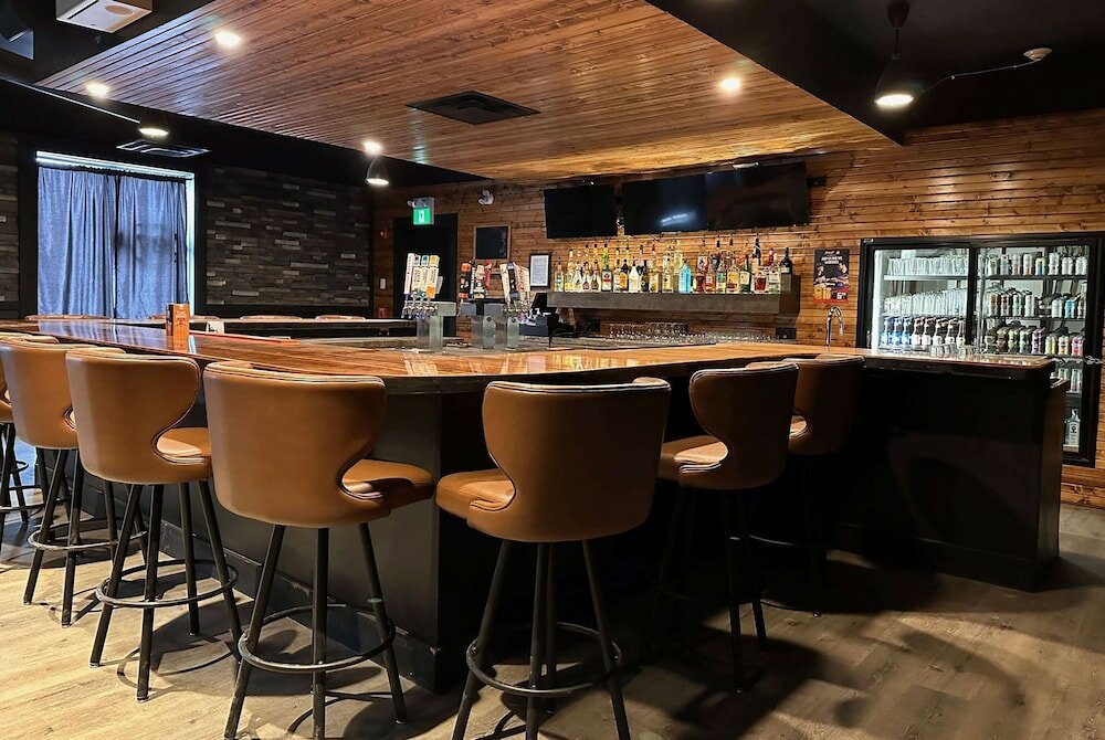 Фото Ramada by Wyndham Estevan