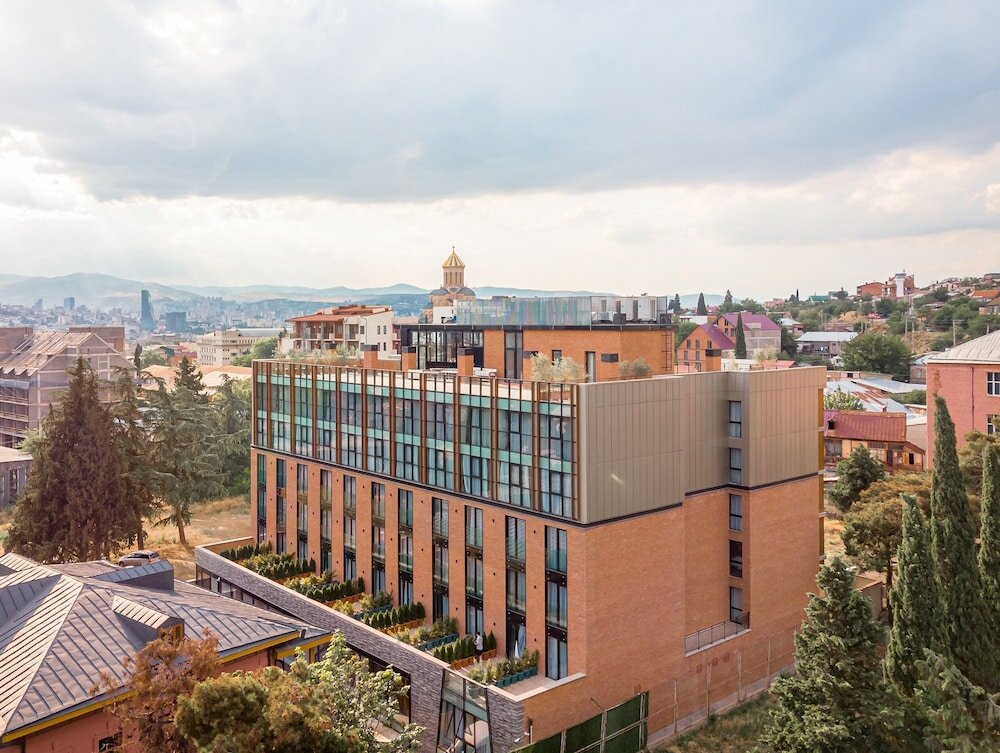 Фото Ramada by Wyndham Tbilisi Old City