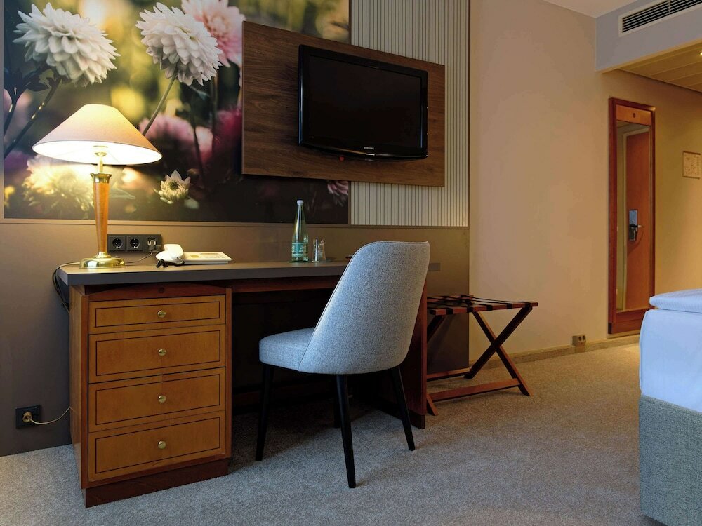 Фото Pentahotel Gera