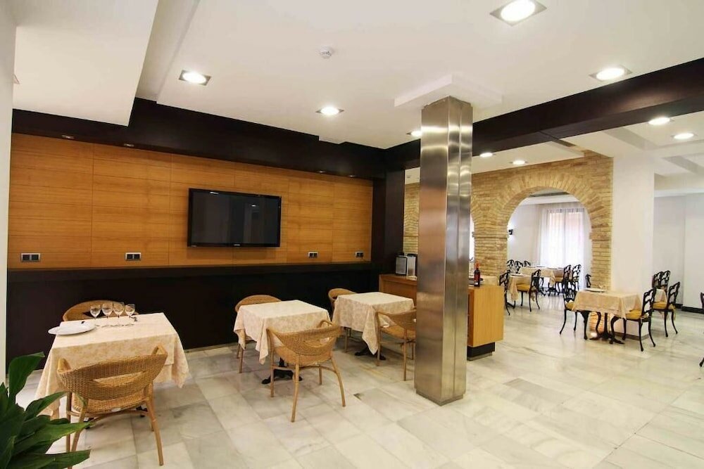 Фото Hotel San Gil