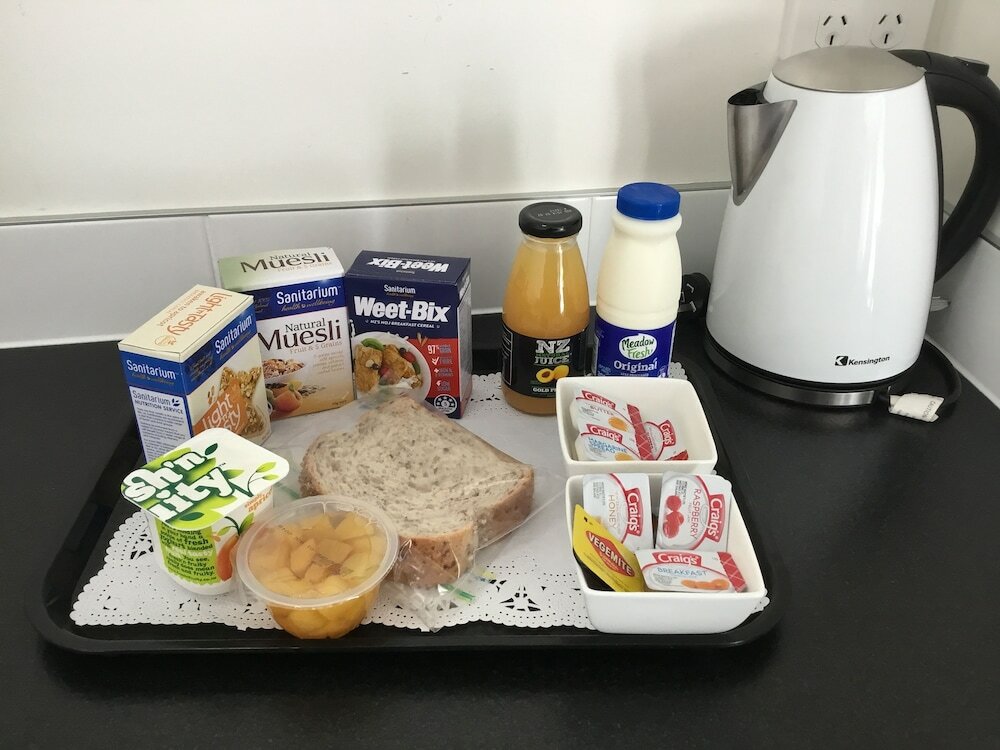 Фото Airport Palms Motel