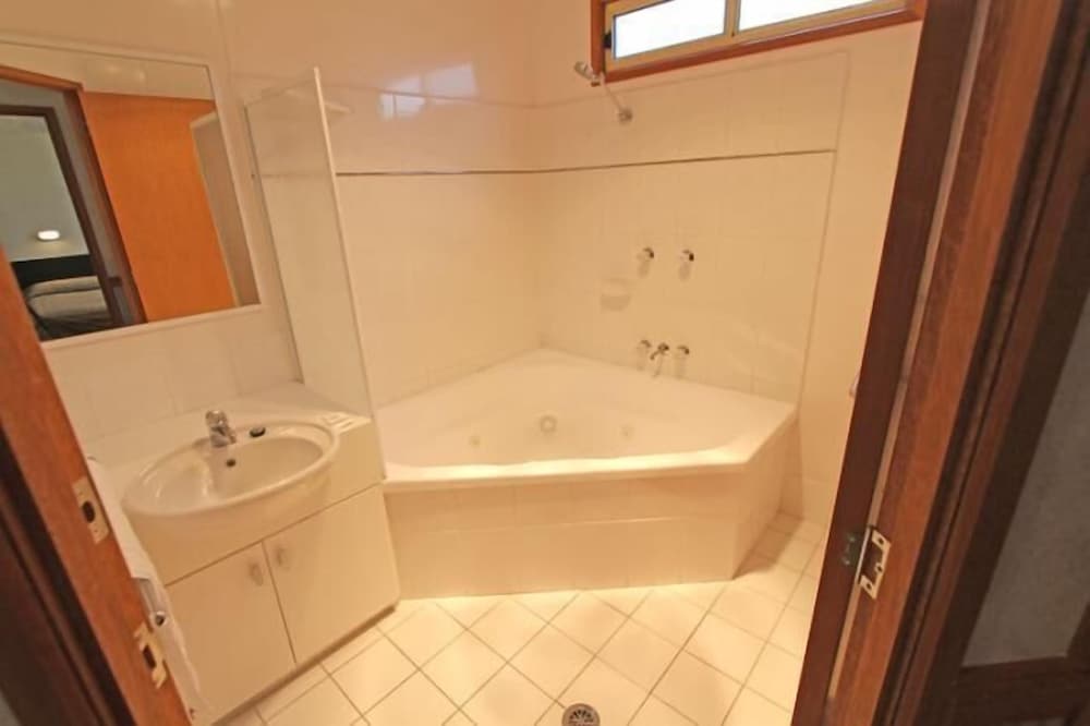 Фото Apollo Bay Holiday Park