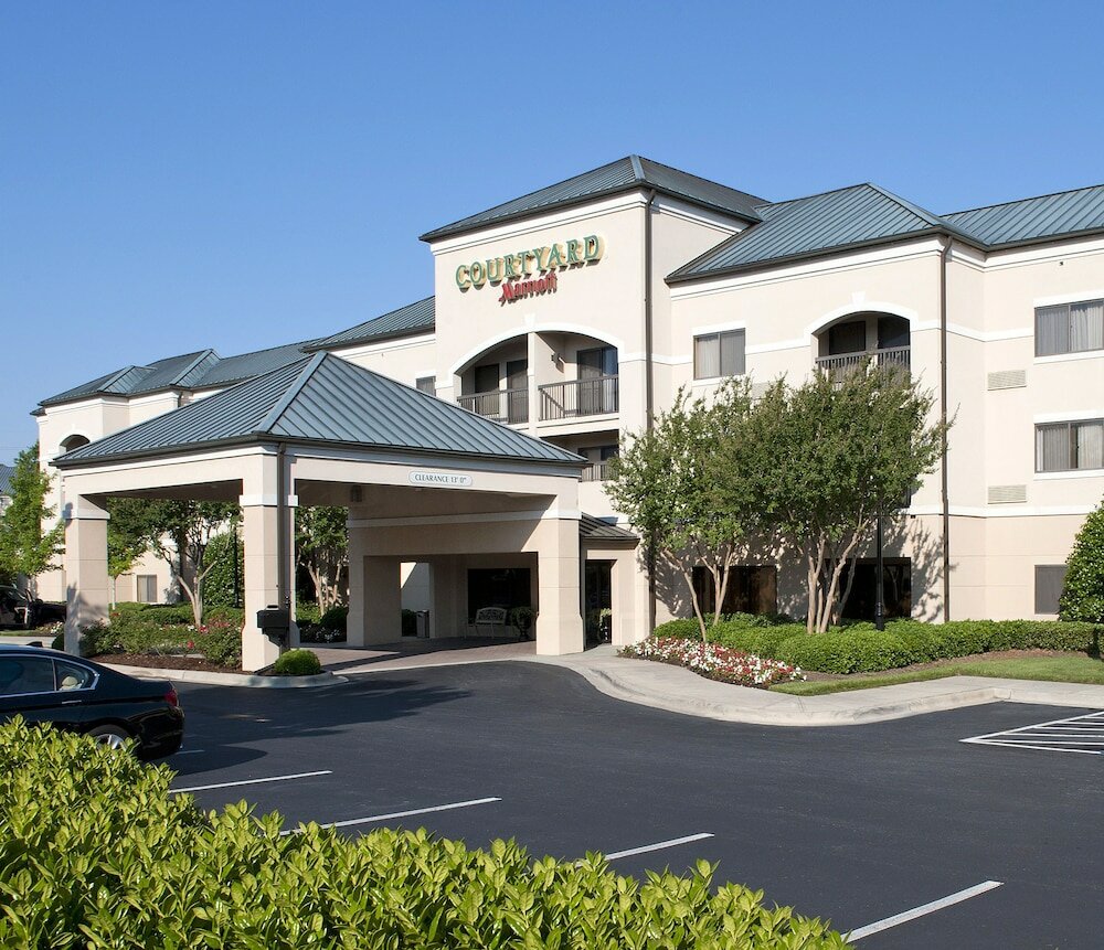 Фото Courtyard by Marriott Ballantyne