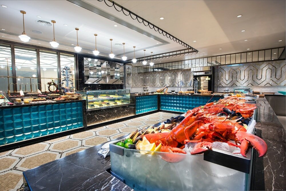 Фото Legend Palace Hotel