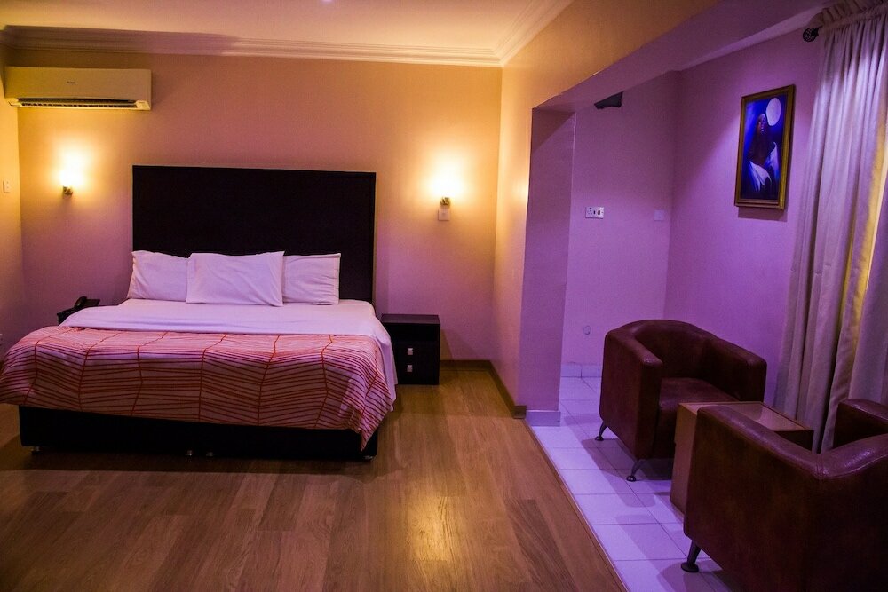 Фото Island Heights Hotel