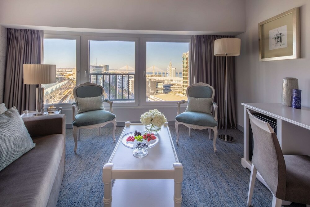 Фото Tivoli Oriente Lisboa Hotel